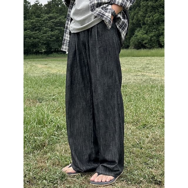 MRCYC-Pleated Wide-Leg Jeans