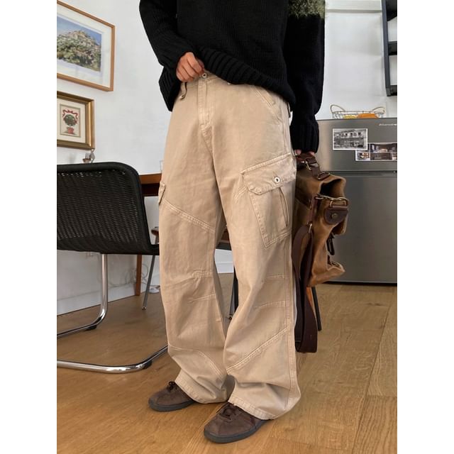 MRCYC-Washed Straight-Cut Cargo Jeans
