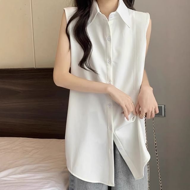 Muezz-Sleeveless Button-Up Plain Shirt