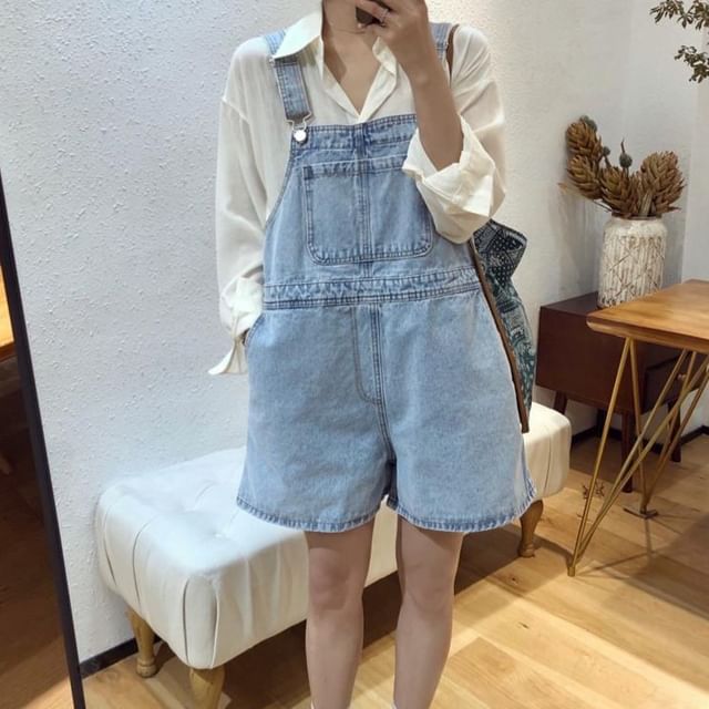 Muezz-Washed Denim Jumper Shorts