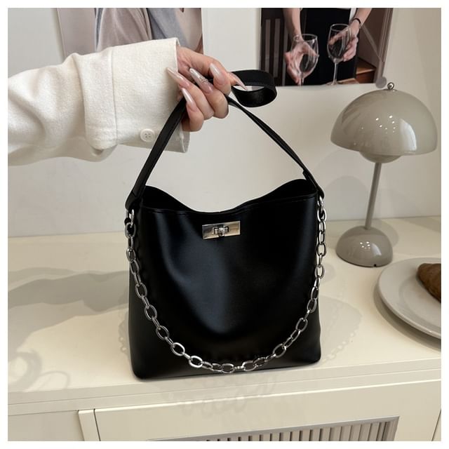 Mulgam-Chained Faux Leather Bucket Bag