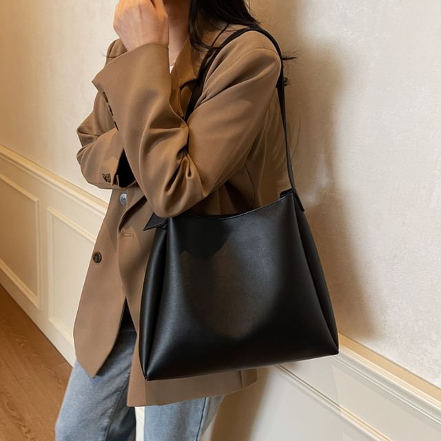 Mulgam-Faux Leather Plain Shoulder Bag