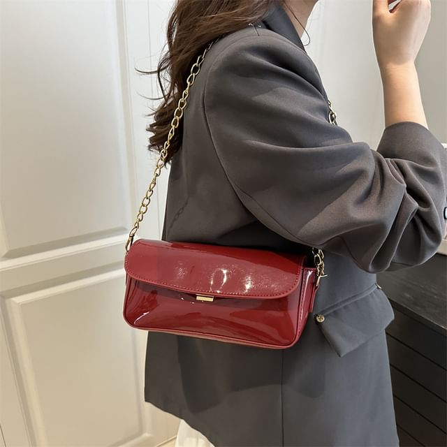 Mulgam-Flap Chain Shoulder Bag
