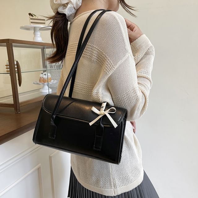 Mulgam-Flap Faux Leather Shoulder Bag
