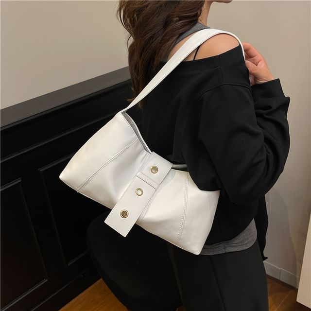 Mulgam-Grommet Shoulder Bag