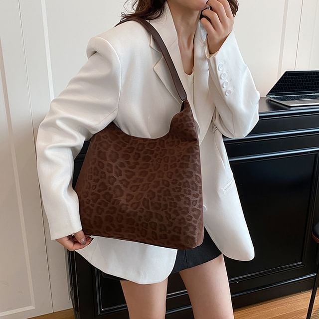 Mulgam-Leopard Patterned Shoulder Bag