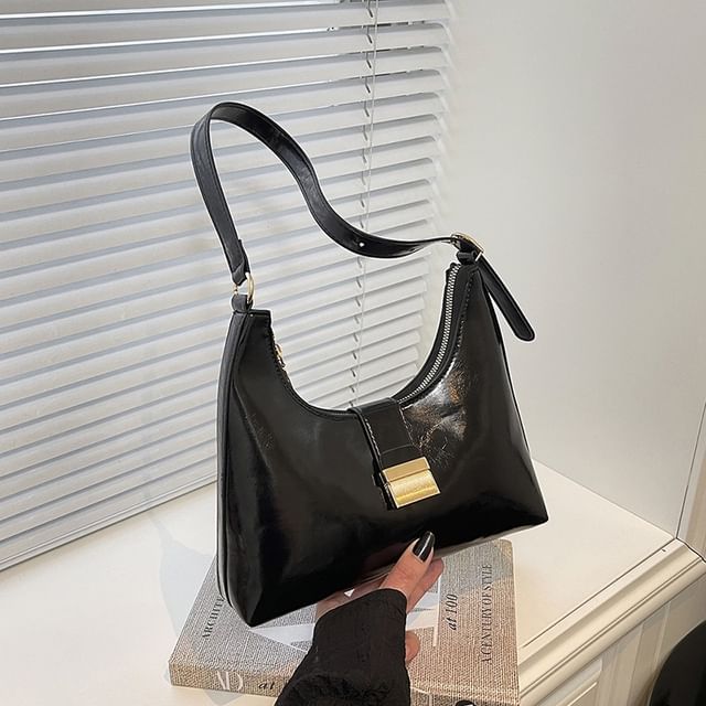 Mulgam-Plain Buckled Faux Leather Shoulder Bag