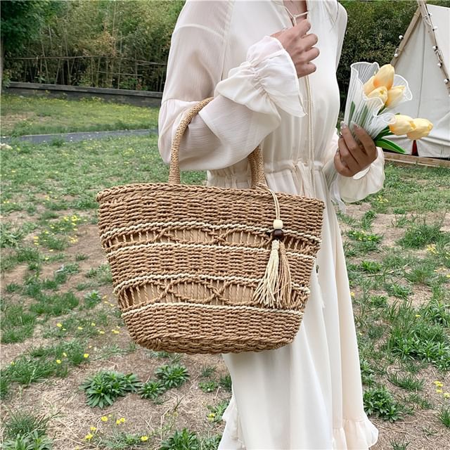 Mulgam-Woven Tasseled Tote Bag
