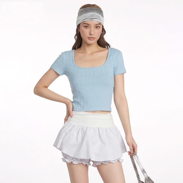 Nariele-Short Sleeve Square Neck Plain Ribbed Knit Crop Top