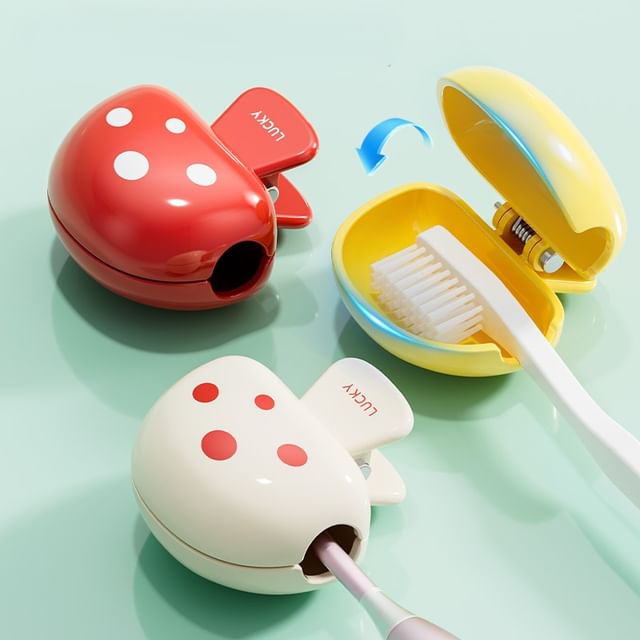 NEJA-Dotted Travel Plastic Toothbrush Case