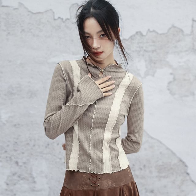 Nekomata-Long Sleeve Mock Neck Two Tone Panel Button Top