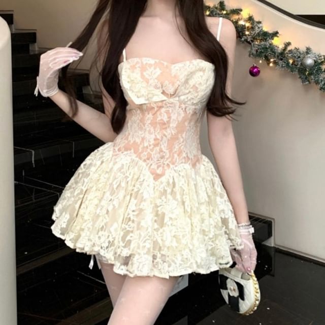 NENE-Spaghetti Strap Lace Mini A-Line Dress