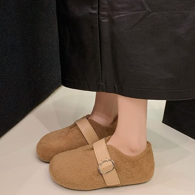 Nikao-Buckle Panel Shoes