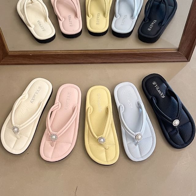 Nikao-Faux Pearl Flip Flops