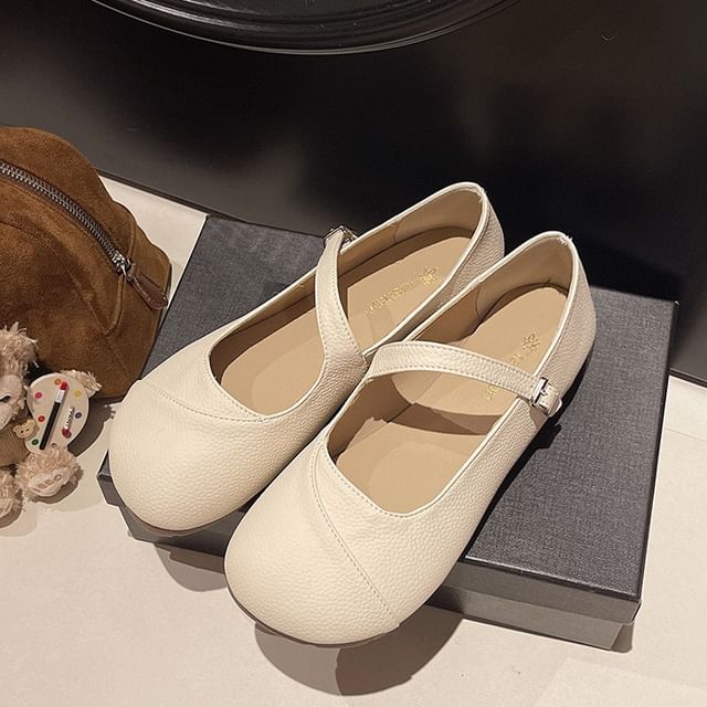 Nikao-Panel Mary Jane Flats