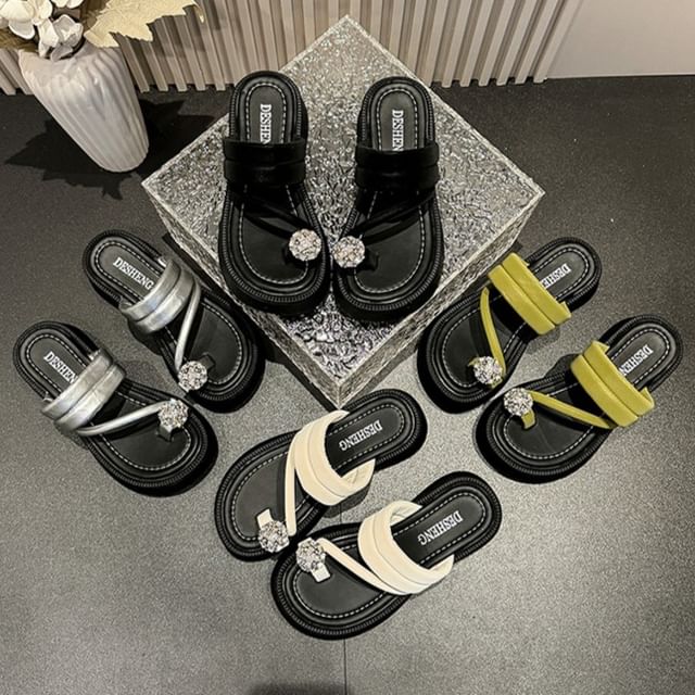 Nikao-Rhinestone Toe Loop Platform Slide Sandals