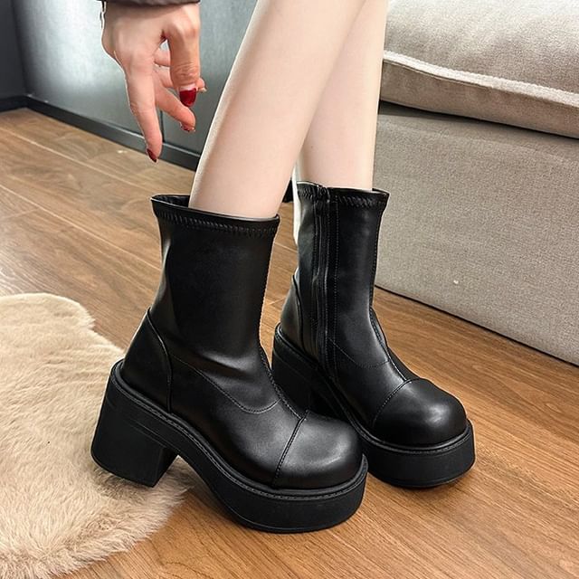 Nikao-Round Toe Platform Chunky Heel Short Boots