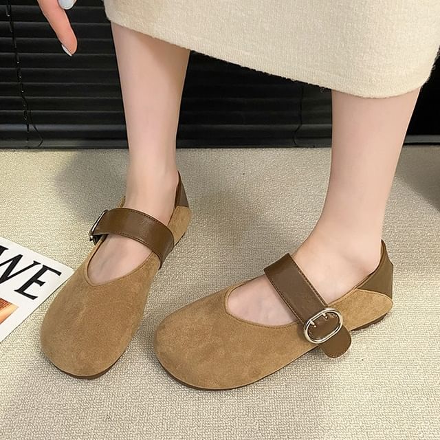 Nikao-Two Tone Panel Mary Jane Shoes