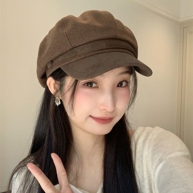 Nikifa-Faux Leather Newsboy Cap