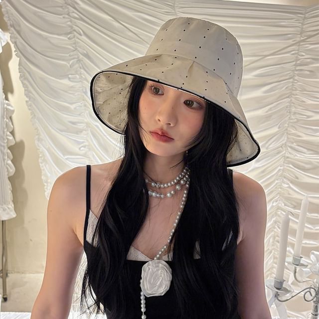 Nikifa-Micro Dot Wide Brim Bucket Hat