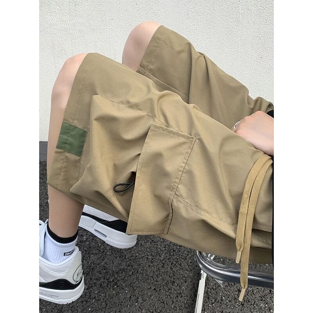 Ninine-Drawstring Waist Plain Wide Leg Cargo Shorts
