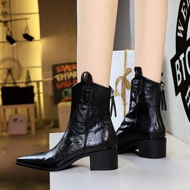 Niuna-Pointed Toe Faux Leather Short Boots