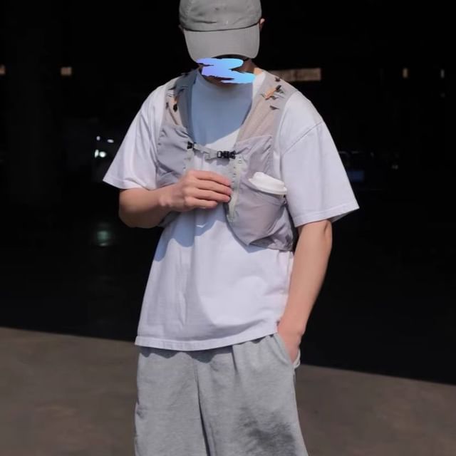 Oakjam-V-Neck Panel Mesh Crop Buckle Cargo Vest