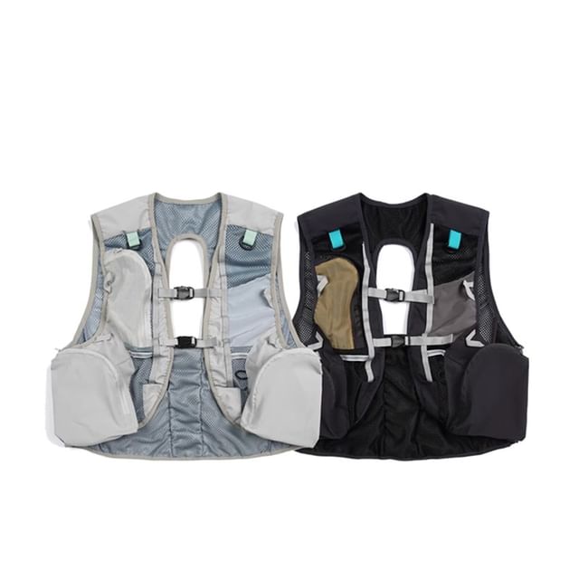 Oakjam-V-Neck Panel Mesh Crop Buckle Cargo Vest