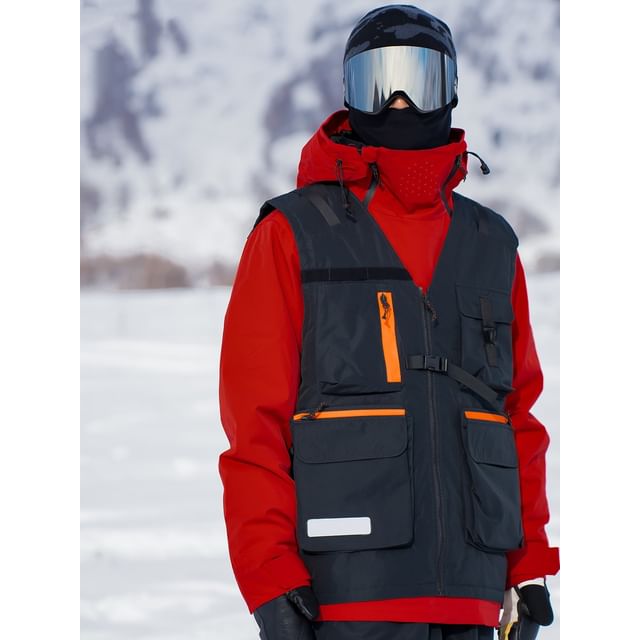 Oakjam-V-Neck Plain Zip-Up Buckled Utility Vest