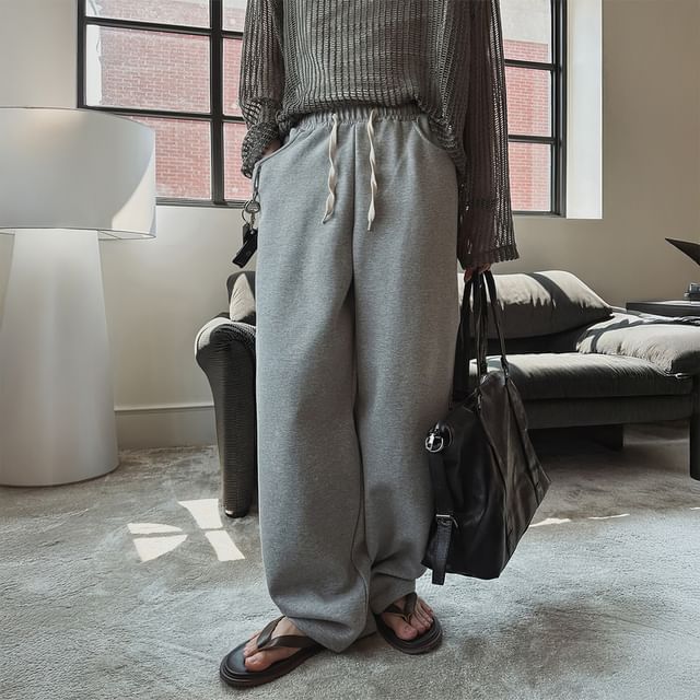 Okwano-Drawstring Waist Plain Wide Leg Sweatpants