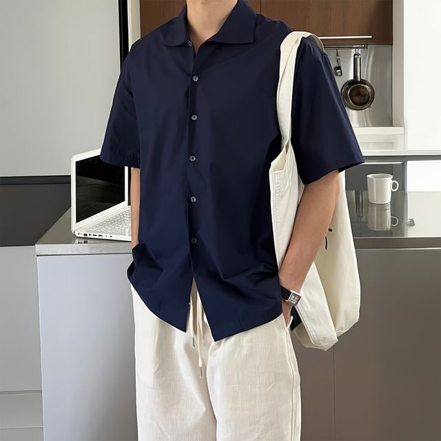 Okwano-Elbow-Sleeve Button-Up Plain Shirt