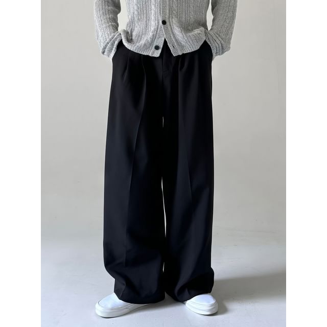 Okwano-Lightweight Wide-Leg Pants