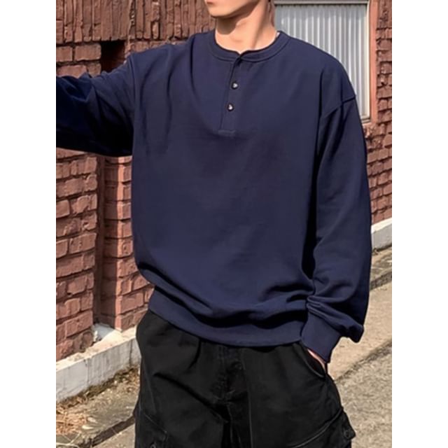 Okwano-Long-Sleeve Plain Henley Sweatshirt