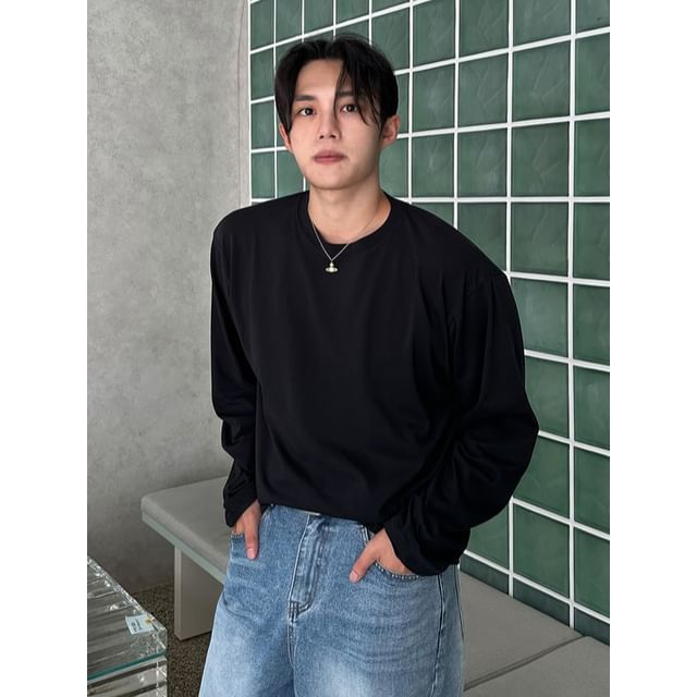 Okwano-Plain Long-Sleeve T-Shirt