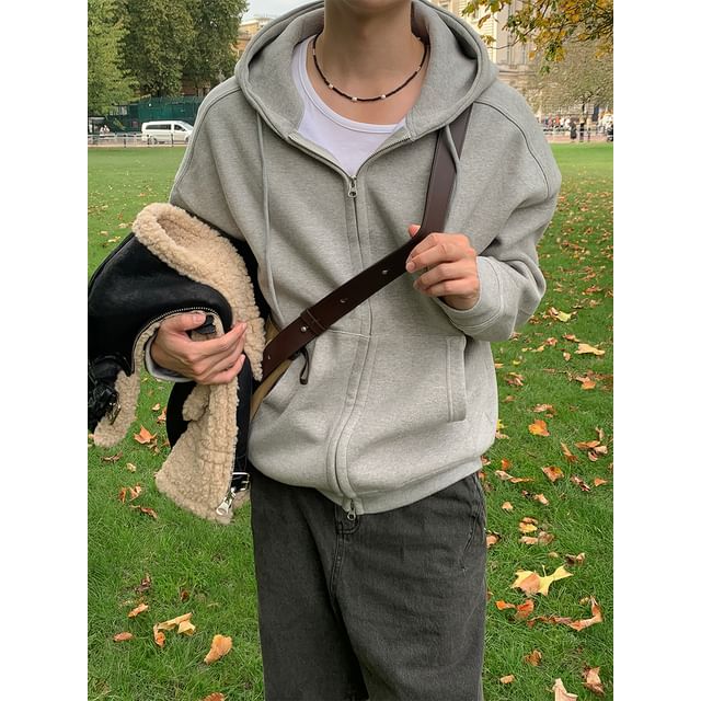 Okwano-Plain Zip Hoodie