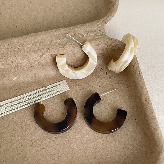 Panda Dama-Acetate Open Hoop Earring