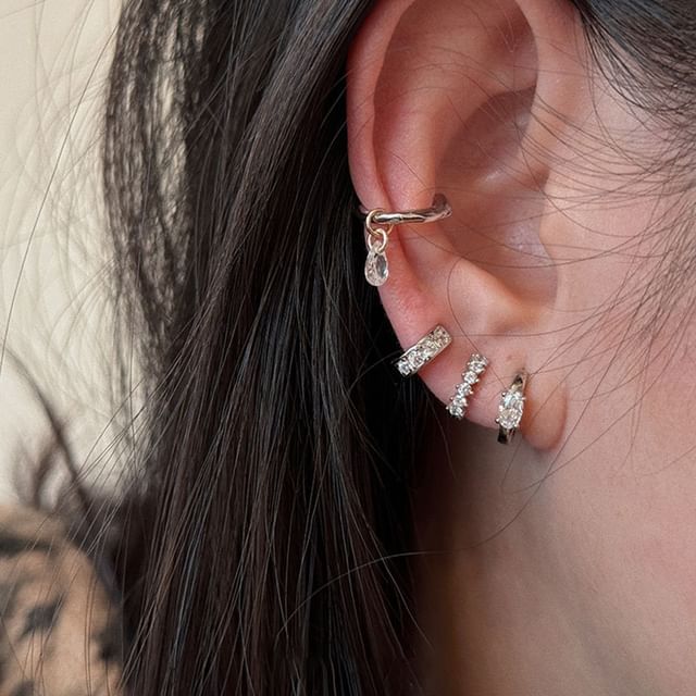 Panda Dama-CZ Huggie Earring Ear Cuff