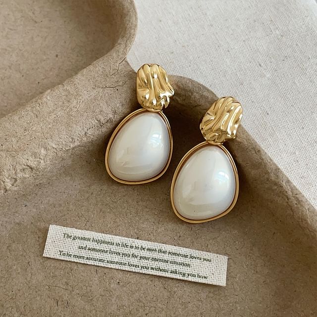 Panda Dama-Faux Pearl Dangle Earring