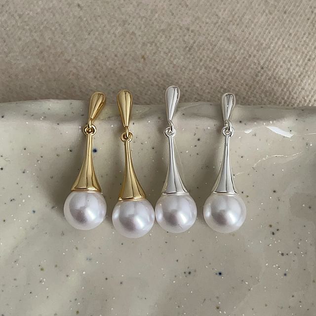 Panda Dama-Faux Pearl Dangle Earring