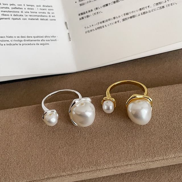 Panda Dama-Faux Pearl Open Ring