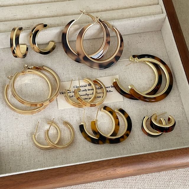 Panda Dama-Leopard Print Acetate Alloy Hoop Earring Open Hoop Earring Various Designs