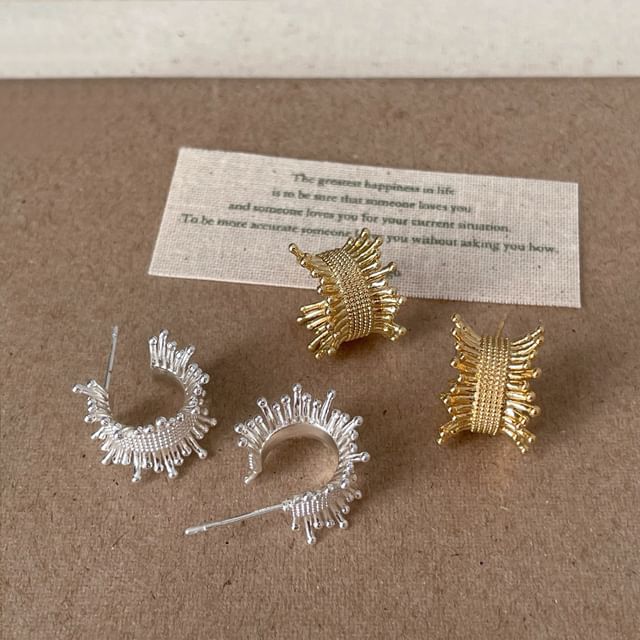 Panda Dama-Metal Hoop Earring