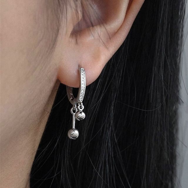 PANGU-Bead Fringed Alloy Huggie Earring