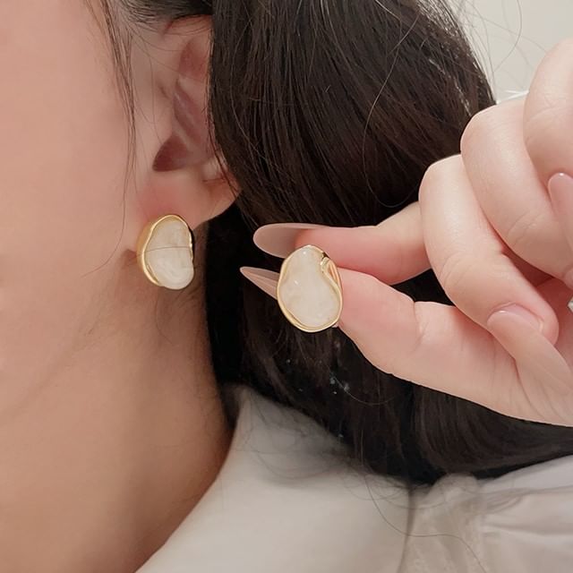 PANGU-Irregular Resin Alloy Stud Earring