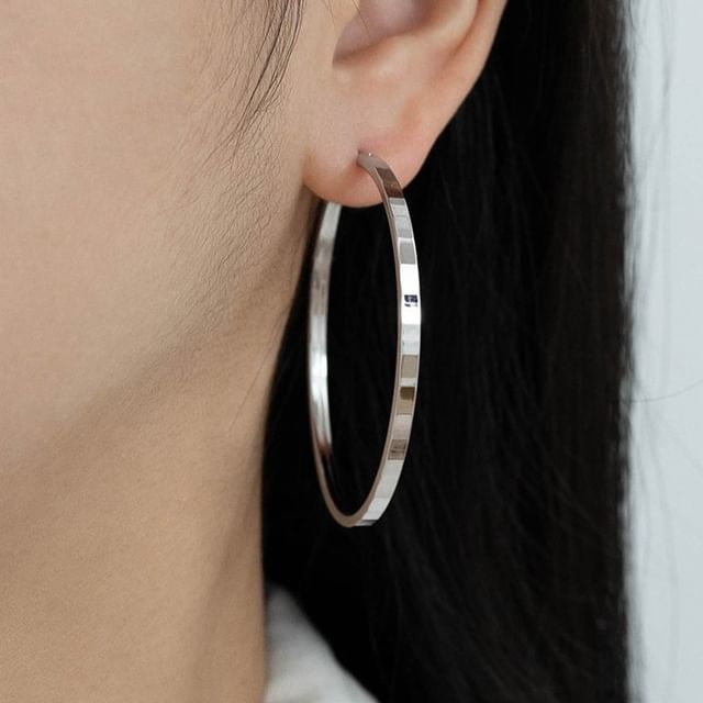 PANGU-Metallic Hoop Earring