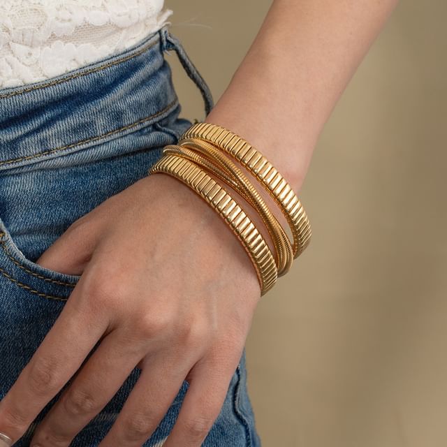 PANGU-Ribbed Stacked Open Bangle
