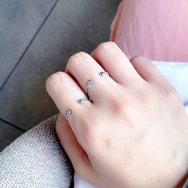 PANGU-Set of 2 Beaded Open Ring