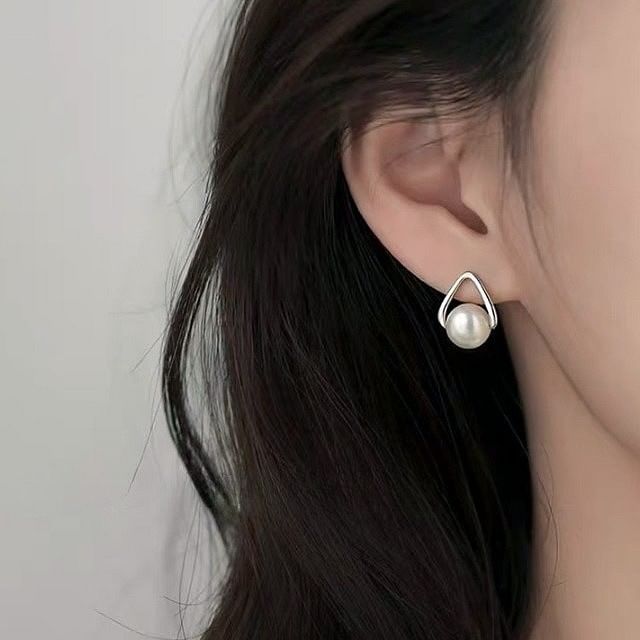 Parskletie-Triangle Faux Pearl Stud Earring