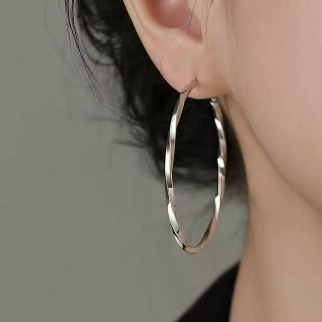 Parskletie-Twisted Hoop Earring