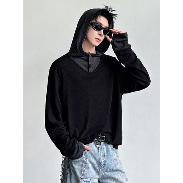 Patow-Long Sleeve Henley Two Tone Hood Panel top